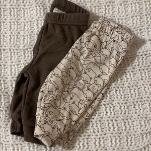Set of two baby pants brown and foxes